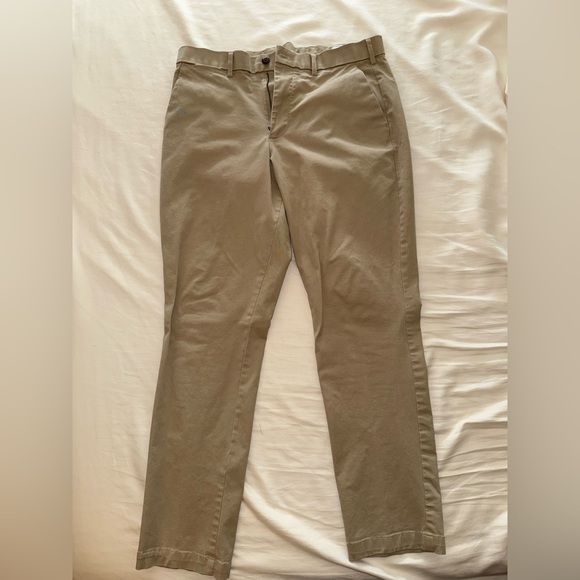 GAP Slim Fit Beige Trousers 36x30 - Picture 1 of 3